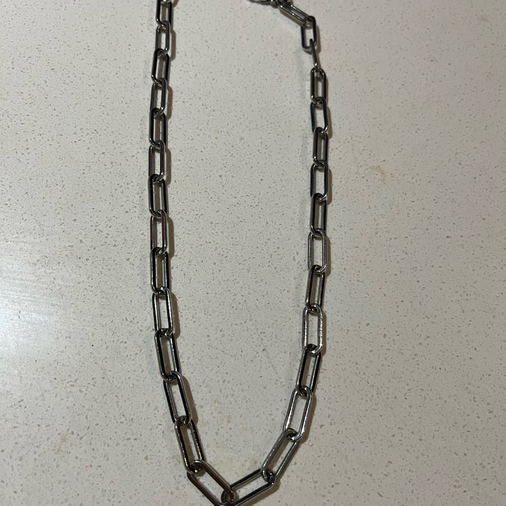Banana Republic paperclip chain